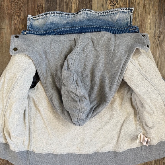 Free People Distressed Denim Jacket w/ Hoodie Insert – Size S - Picture 5 of 5